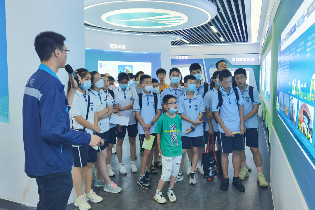 1695889226501629.png 640 (1).png